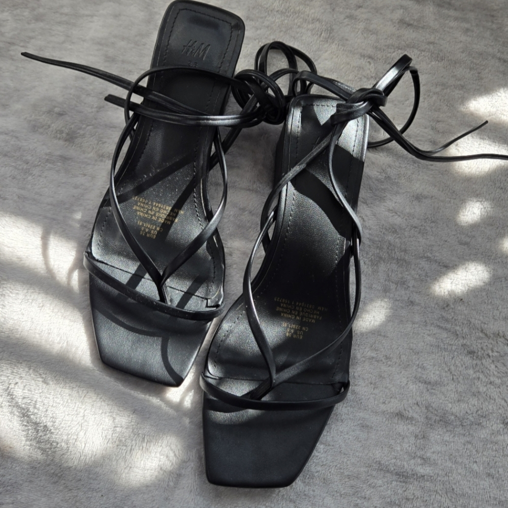 H&M Black Strappy Women's Sandals